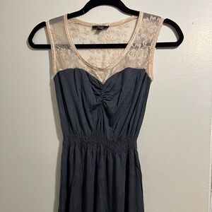 Lace detail baby-doll top